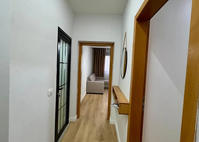 3as - 40m From The Apartamento Durrës